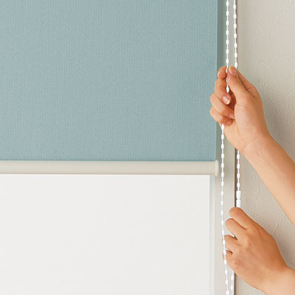 ロールスクリーン右操作